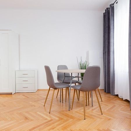 Kamienica Stanislawa Augusta Warszawa By Noclegi Renters ภายนอก รูปภาพ