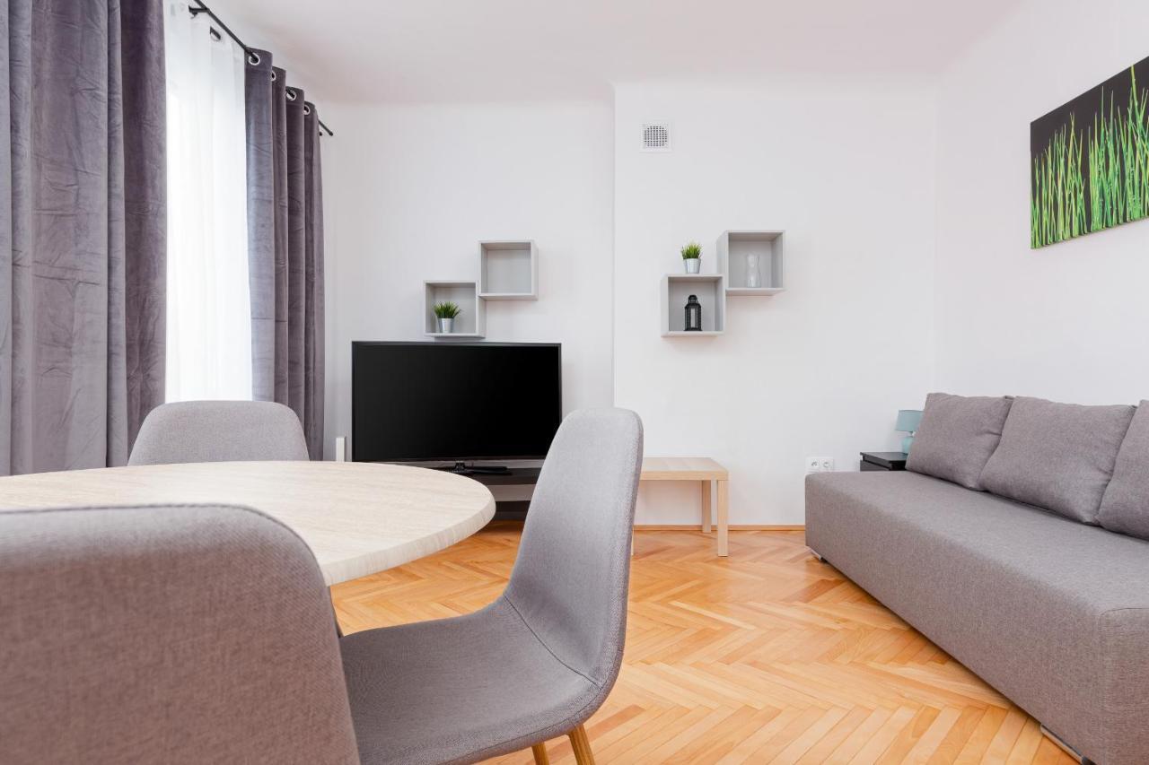 Kamienica Stanislawa Augusta Warszawa By Noclegi Renters ภายนอก รูปภาพ