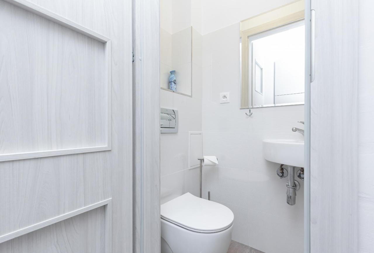 Kamienica Stanislawa Augusta Warszawa By Noclegi Renters ภายนอก รูปภาพ
